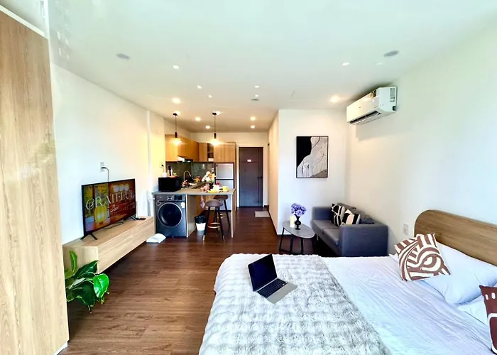 公寓 Common Living Ekkamai 曼谷